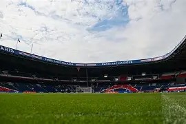 今年会娱乐官网-摩斯近期表现出色，法甲联赛竞争愈加激烈的简单介绍