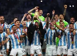 法国队连胜上届冠军,勇夺国际赛冠军是谁