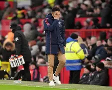 曼城主场轻取南安普顿，追赶榜首差距缩小的简单介绍